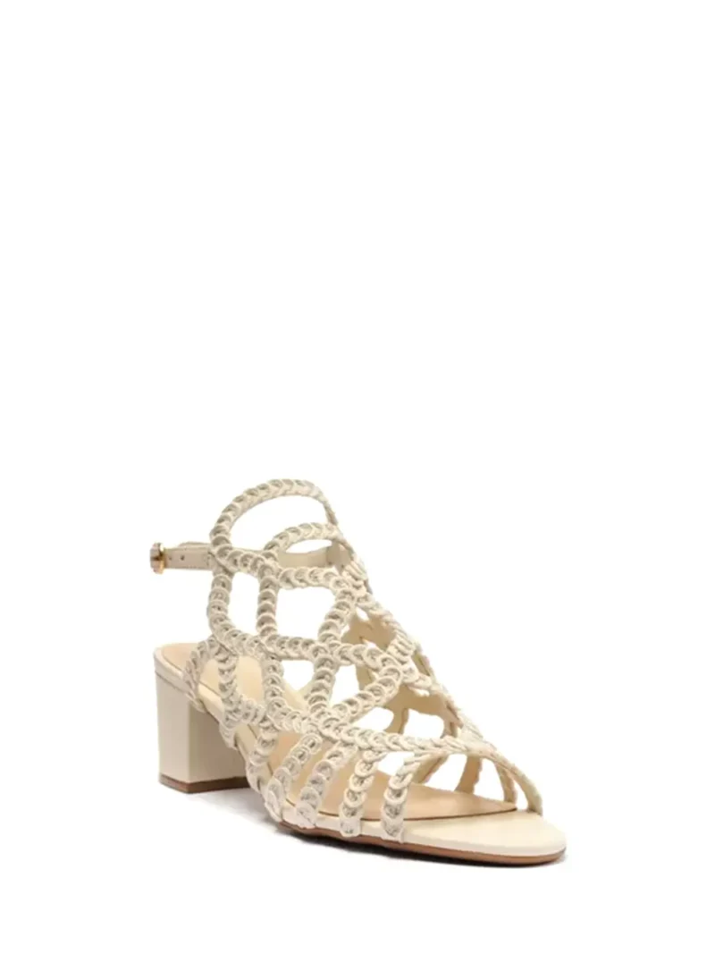 Alternative view of Sandália em Pele Off-White e Múltiplas Tiras Bordadas