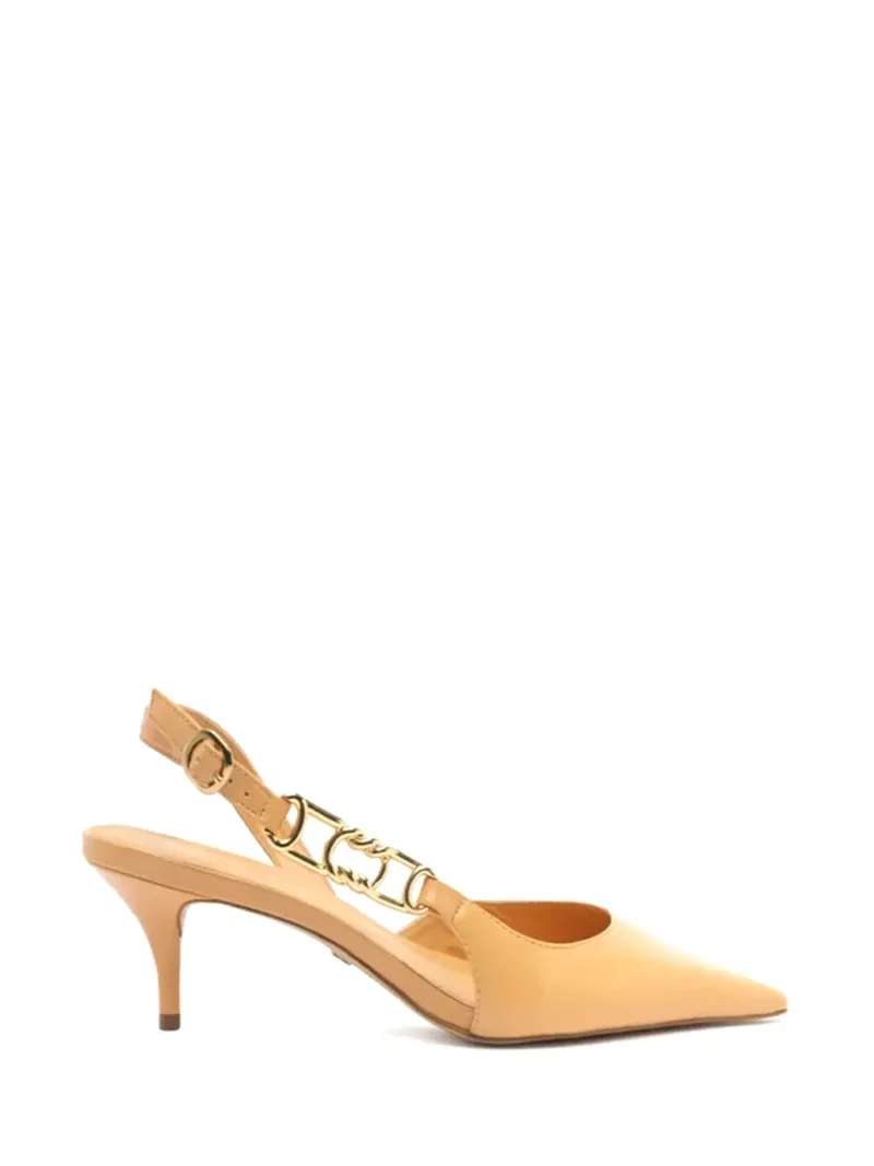 Scarpin em Pele Beige e Salto Alto Fino