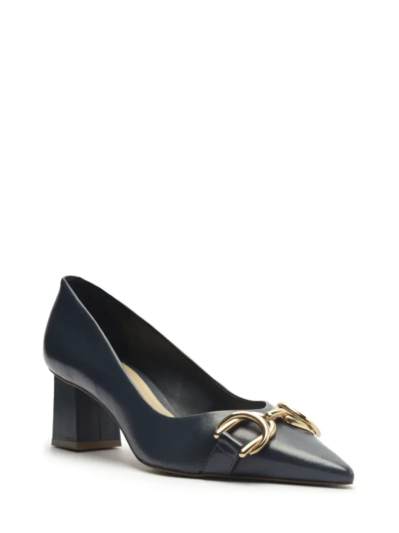 Alternative view of Scarpin Preto em Pele e Pormenor Dourado