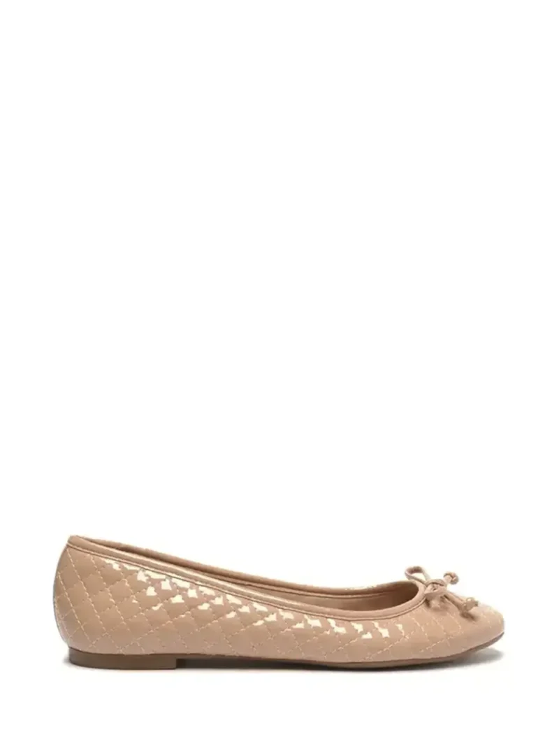 Sabrina em Pele Beige